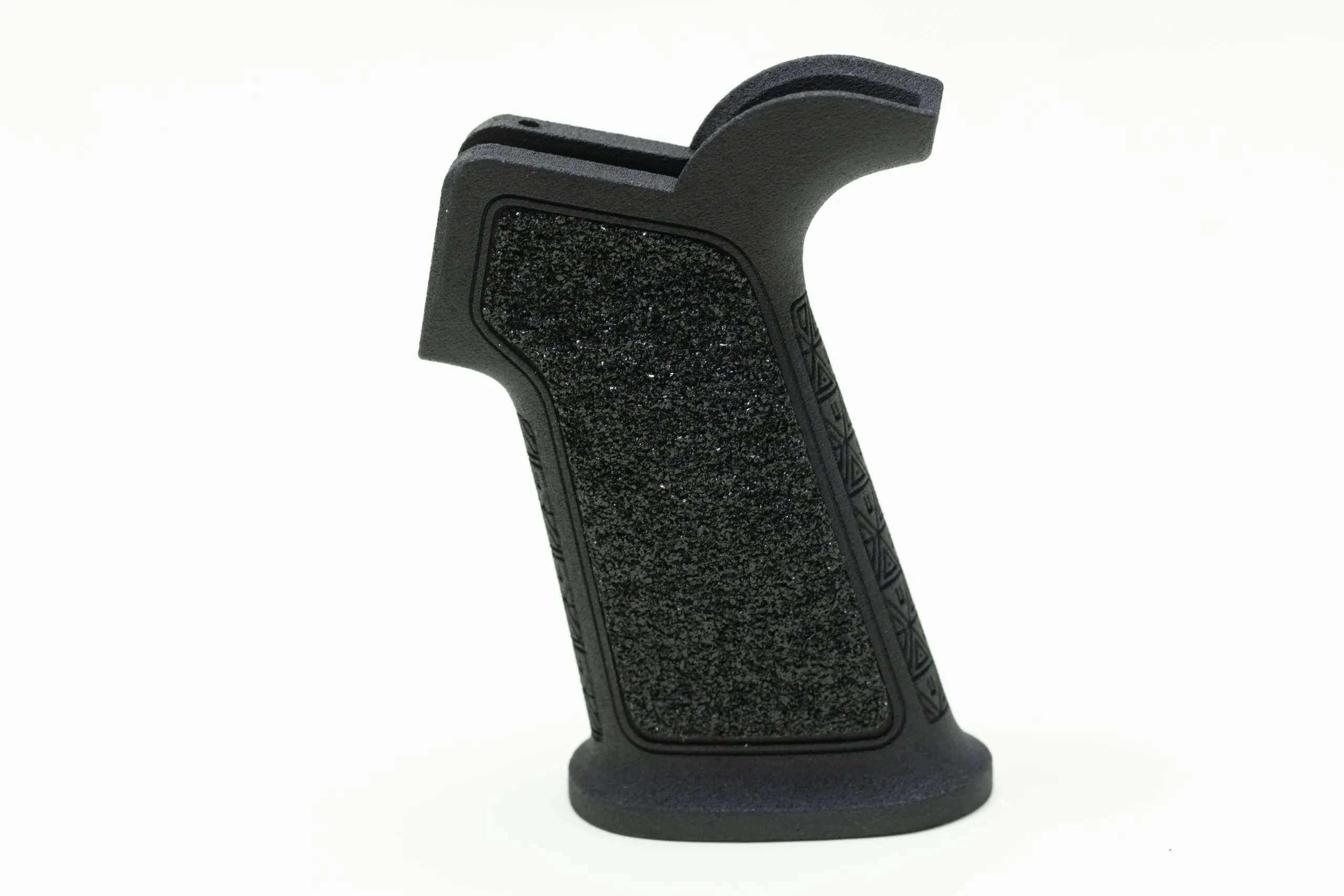 Unrivaled Technologies AR15 Grip - Image 5